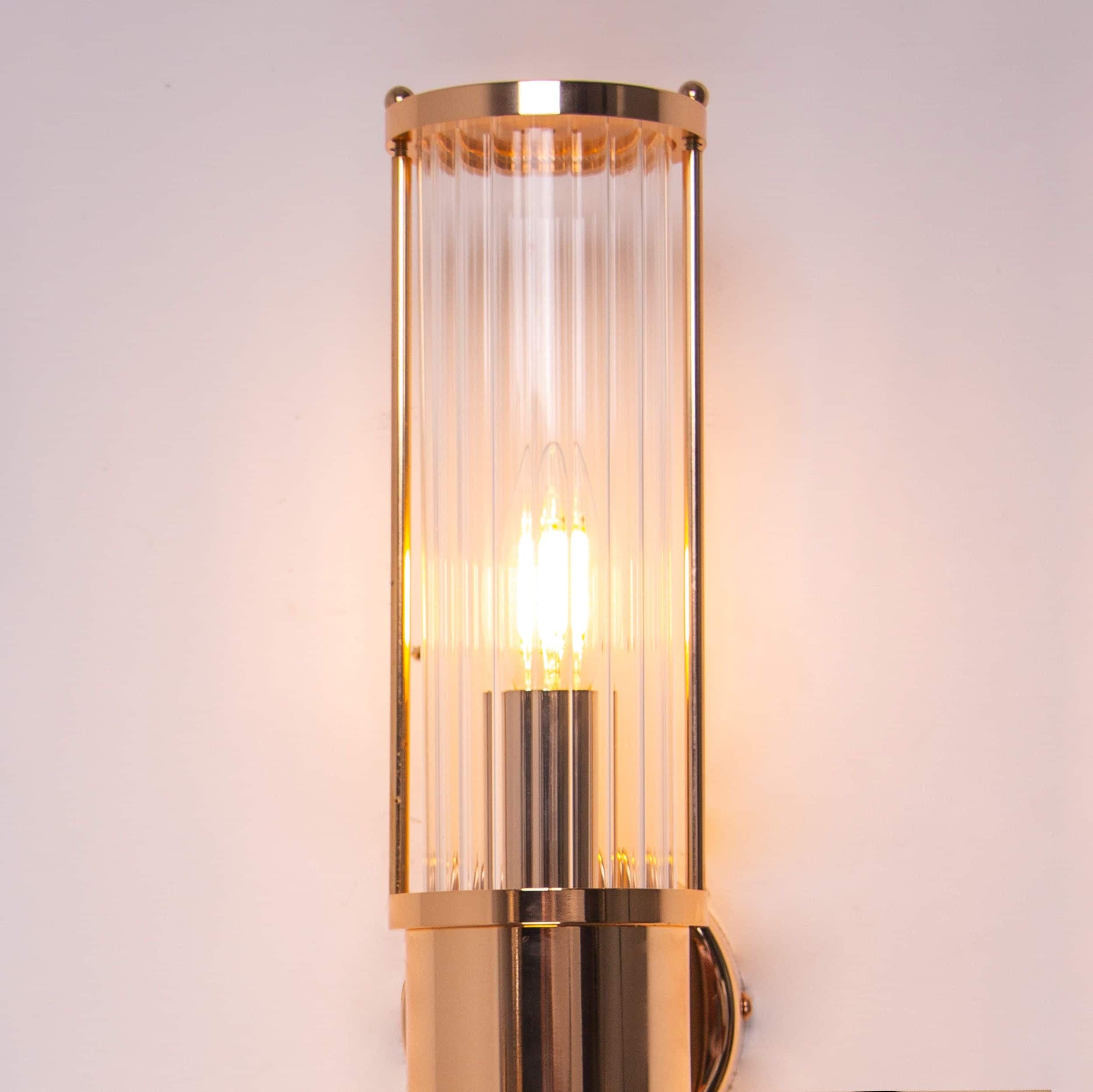 Athena vägglampa guld