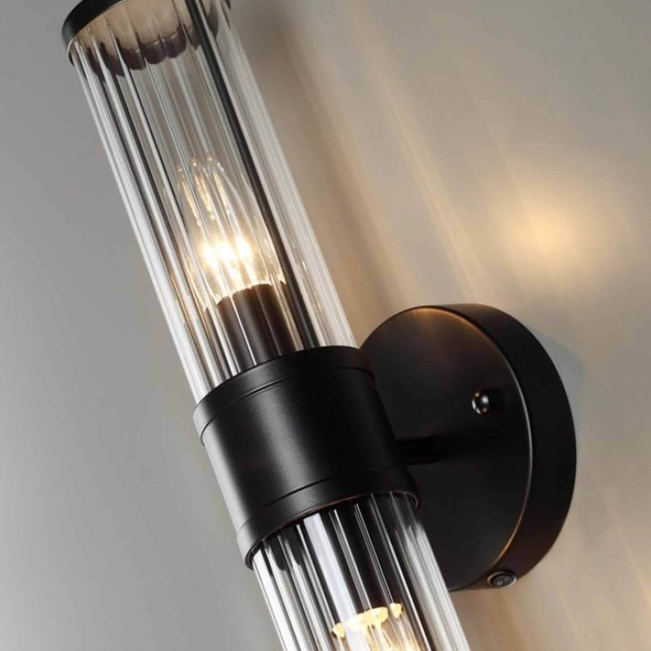 Athena vägglampa mattsvart