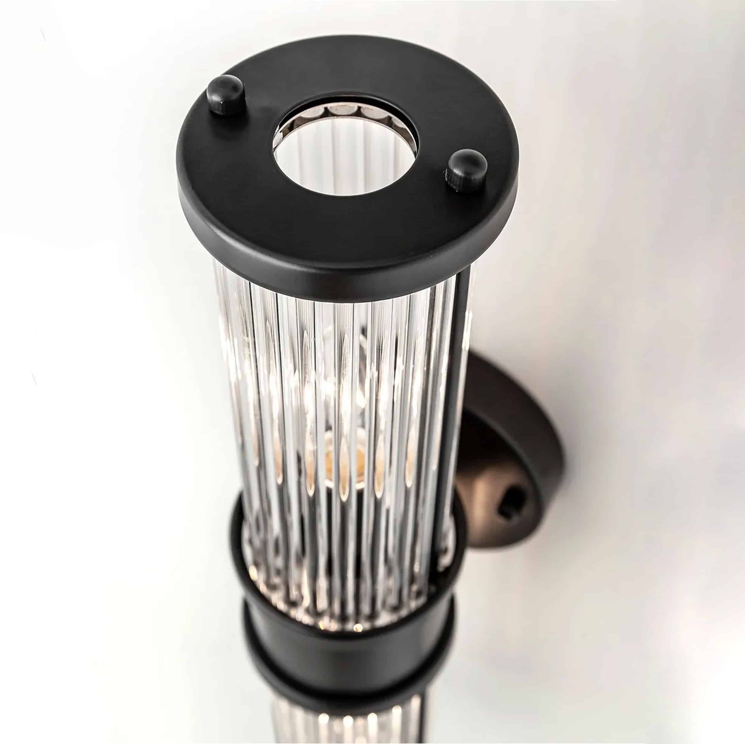 Athena vägglampa mattsvart