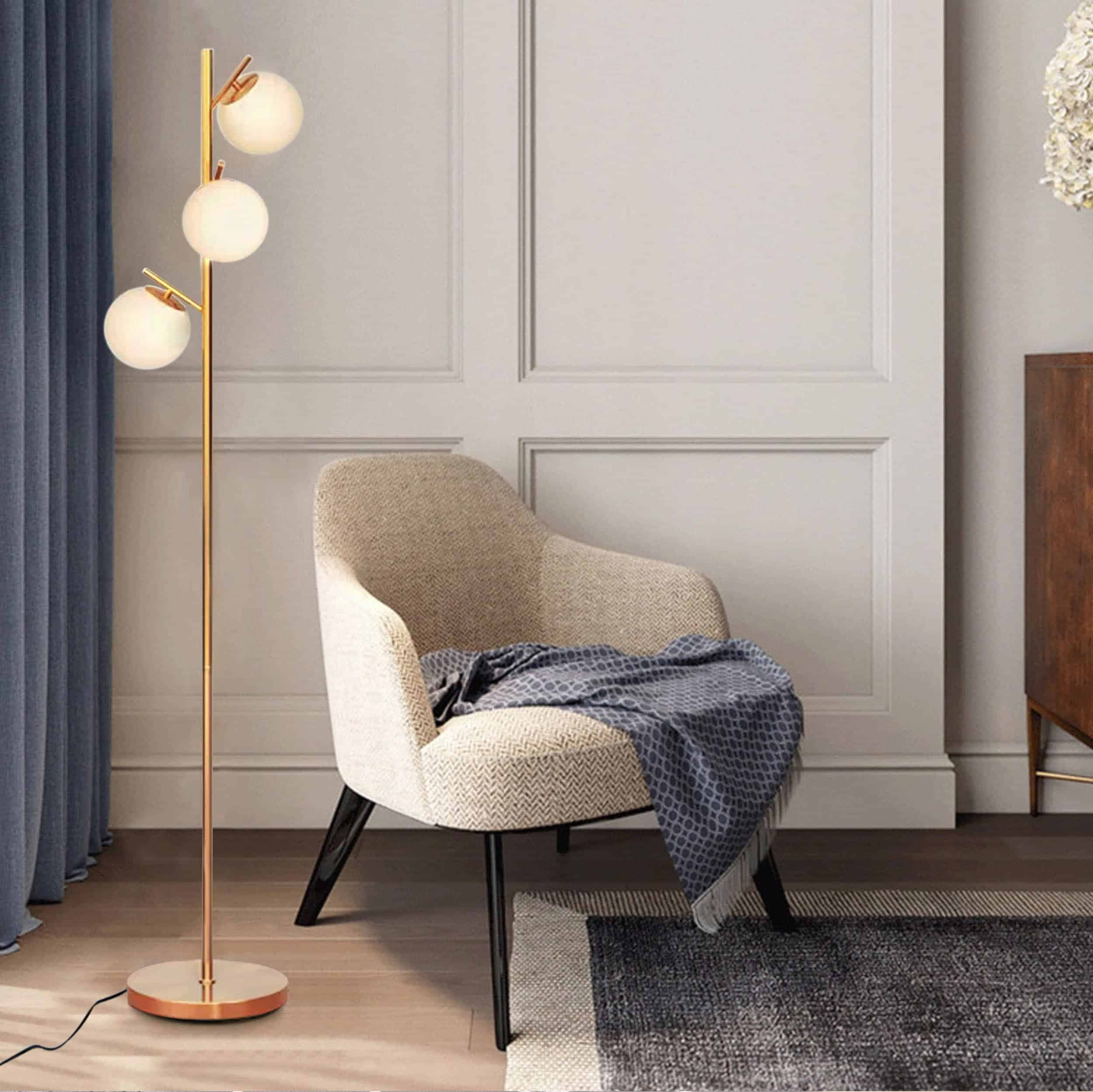 Bella golvlampa guld