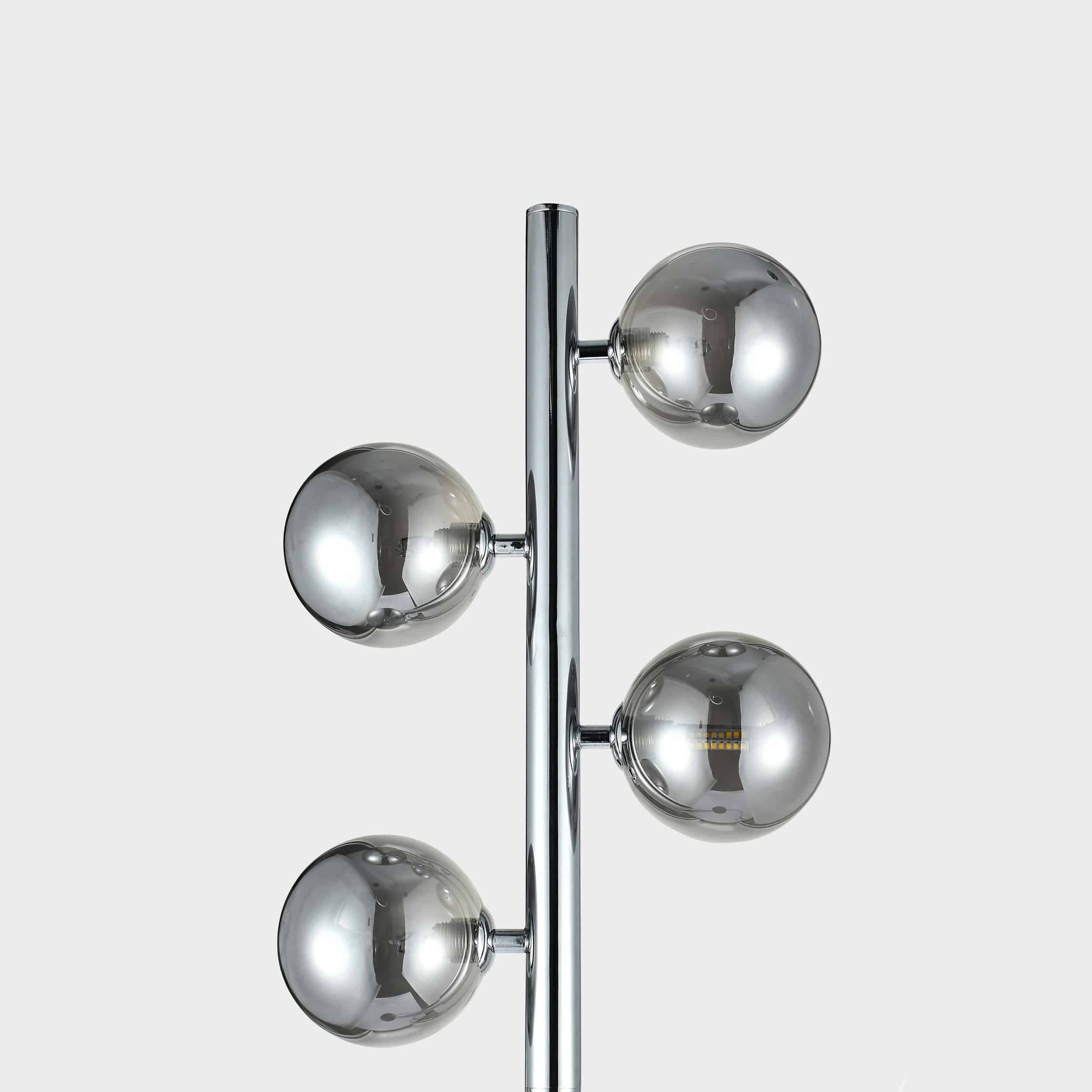 Darcy bordslampa Krom