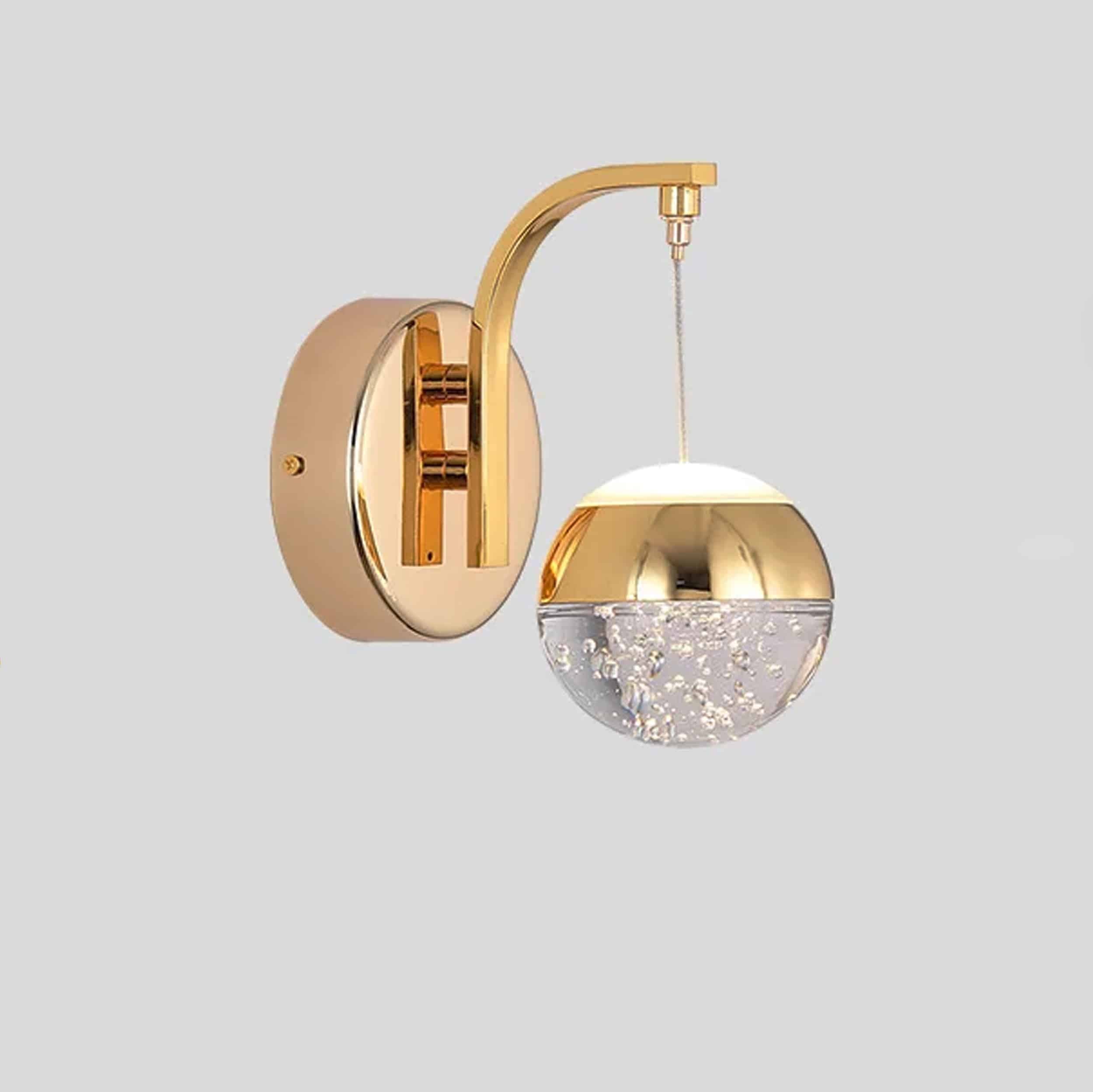Elsa vägglampa guld
