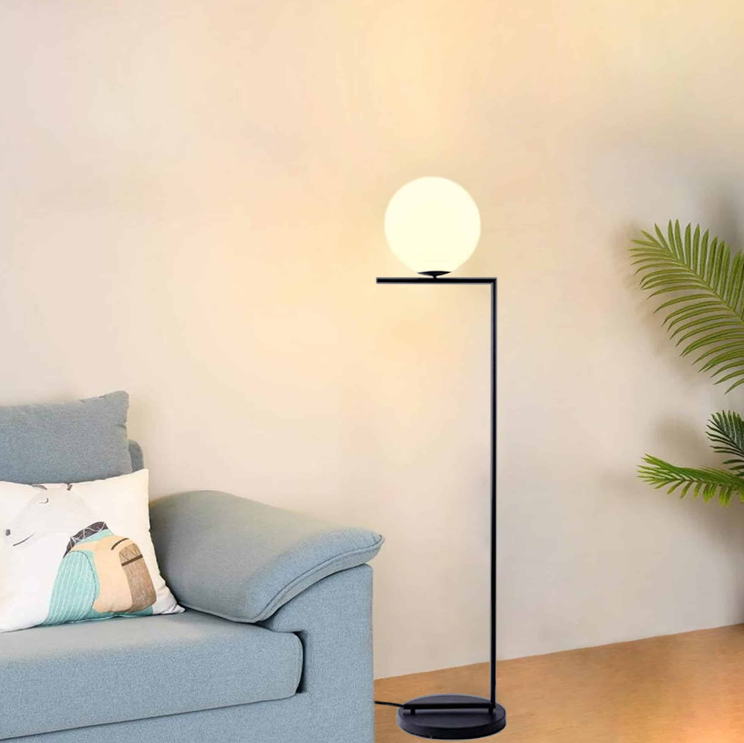 Lana golvlampa mattsvart