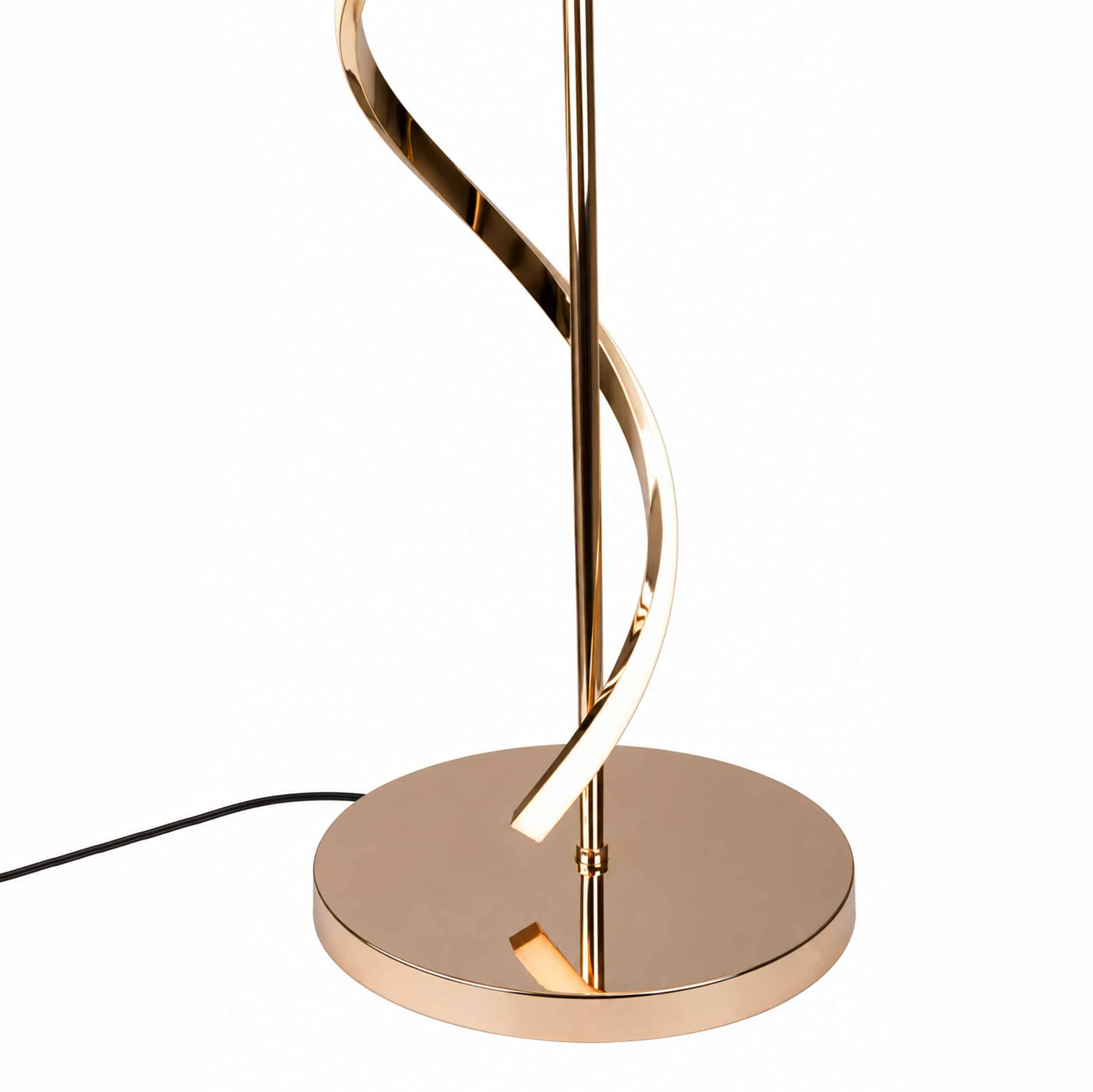 Mateo golvlampa guld