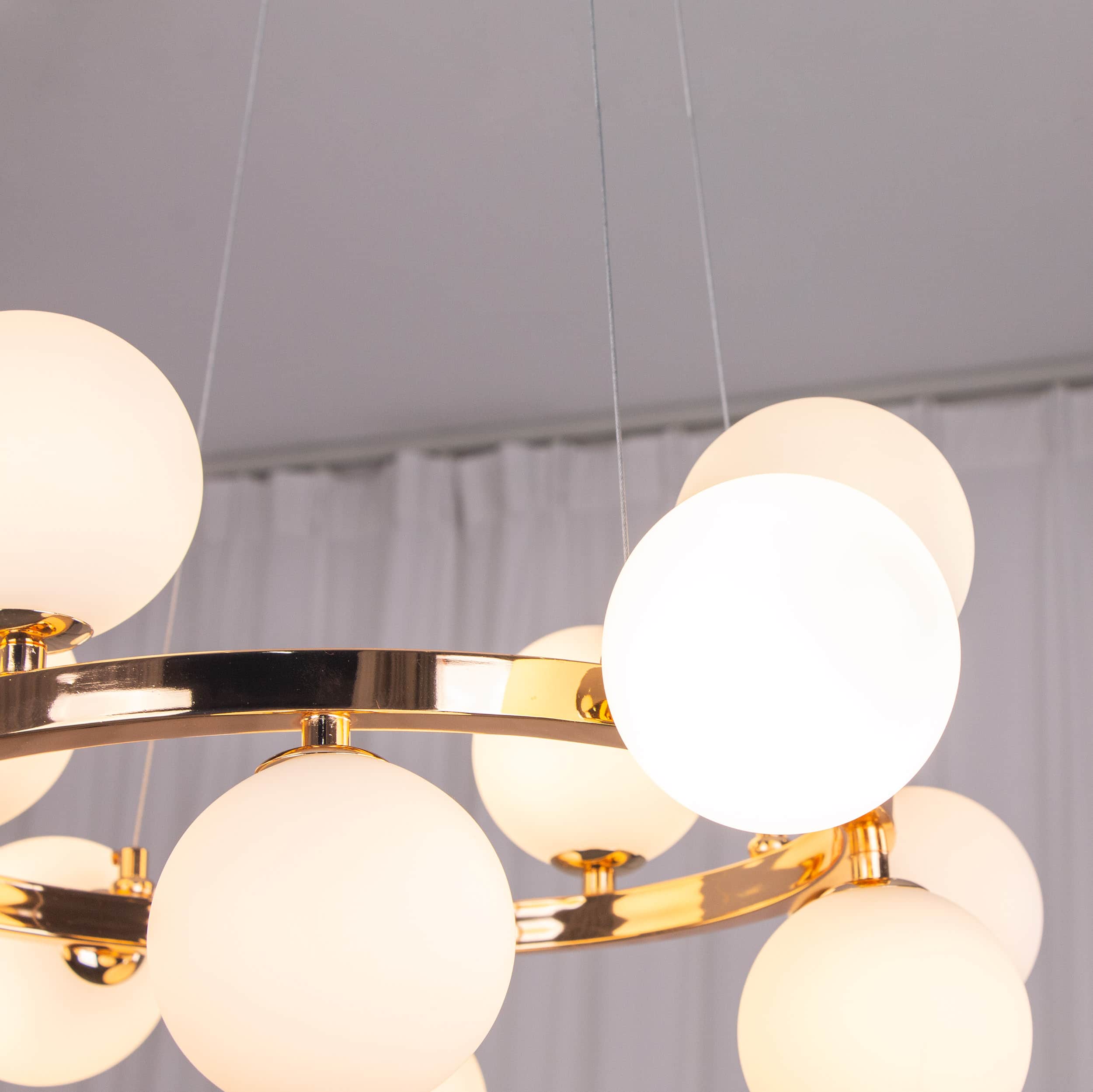 Sofia taklampa guld -3